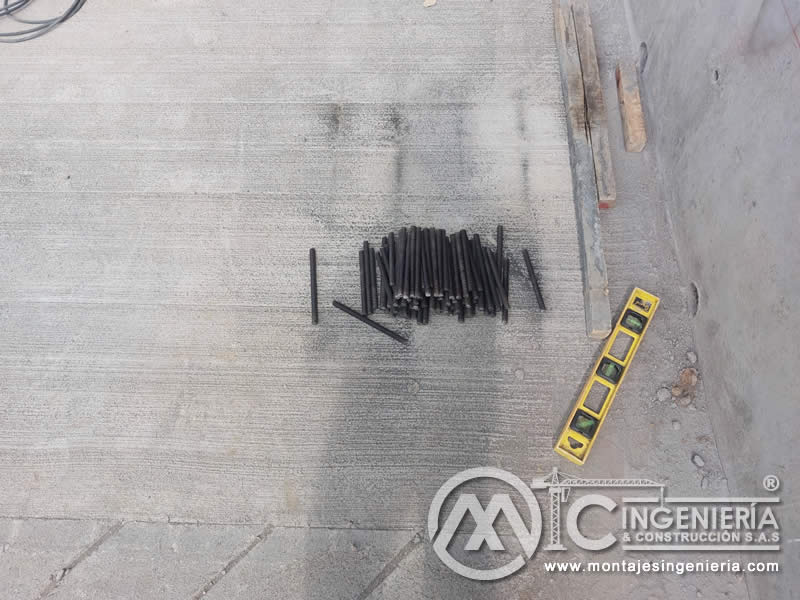 Rampas de Acceso y Acabados en Componentes Metálicos para la Construcción de Puentes Peatonales en Bogotá, Colombia. Montajes, Ingeniería y Construcción. MIC SAS. Rampas de Acceso y Acabados en Componentes Metálicos para la Construcción de Puentes Peatonales en Bogotá, Colombia. Montajes, Ingeniería y Construcción. MIC SAS.