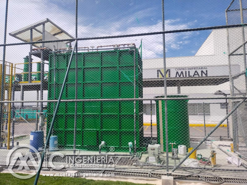 Cerramiento metálico, cercado con malla metálica, cerca con enmallado en Bogotá, Colombia. Montajes, Ingeniería y Construcción. MIC SAS.