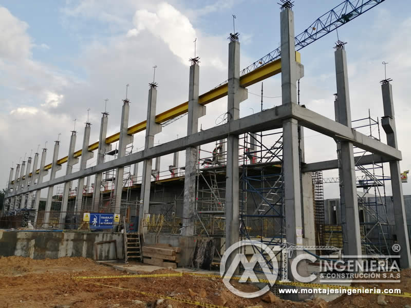 Construcciones en acero de estructuras industriales metálicas en Bogotá, Colombia. Montajes, Ingeniería y Construcción. MIC SAS.