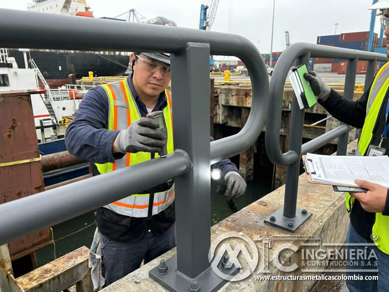 Evaluación de resistencia a la corrosión en barandillas marinas protegidas con pintura en polvo anticorrosiva en Bogotá, Colombia. Montajes, Ingeniería y Construcción. MIC SAS.