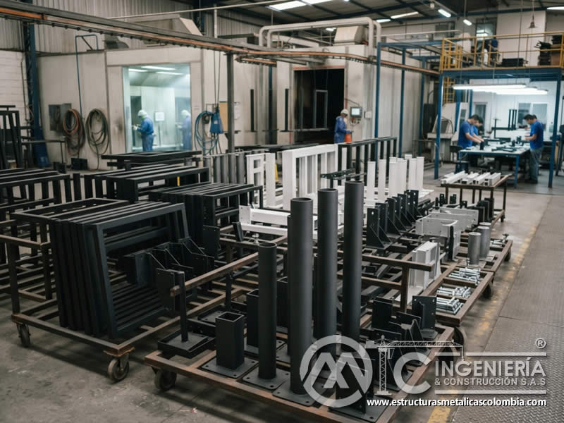 Pintura en polvo para marcos postes bases y soportes de avisos metálico Bogotá en Bogotá, Colombia. Montajes, Ingeniería y Construcción. MIC SAS.