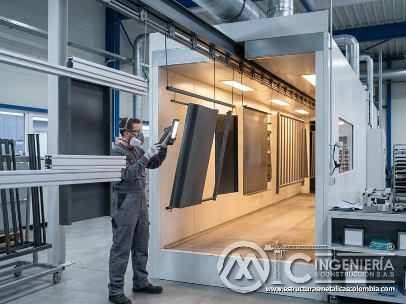 Costo y durabilidad de pintura en polvo epoxi y poliéster para aplicaciones industriales sobre superficies metálicas en Bogotá, Colombia. Montajes, Ingeniería y Construcción. MIC SAS.