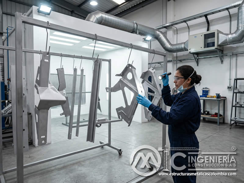Secado de superficie preparada con sandblasting para pintura en polvo en Bogotá, Colombia. Montajes, Ingeniería y Construcción. MIC SAS. Secado de superficie preparada con sandblasting para pintura en polvo en Bogotá, Colombia. Montajes, Ingeniería y Construcción. MIC SAS.