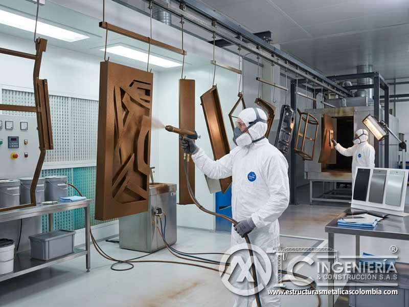 Innovaciones en colores resistentes a decoloración en pintura en polvo electrostática para superficies metálicas expuestas a radiación UV en Bogotá, Colombia. Montajes, Ingeniería y Construcción. MIC SAS.