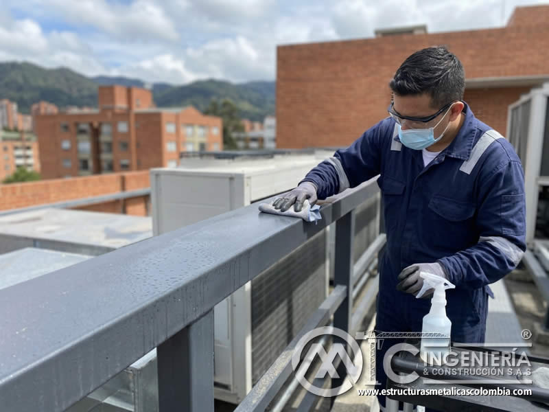 Pintura en polvo bien curada puede no necesitar sellador si el uso y ambiente son moderados cuidando bordes, uniones y zonas de mayor contacto en Bogotá, Colombia. Montajes, Ingeniería y Construcción. MIC SAS. Pintura en polvo bien curada puede no necesitar sellador si el uso y ambiente son moderados cuidando bordes, uniones y zonas de mayor contacto en Bogotá, Colombia. Montajes, Ingeniería y Construcción. MIC SAS.