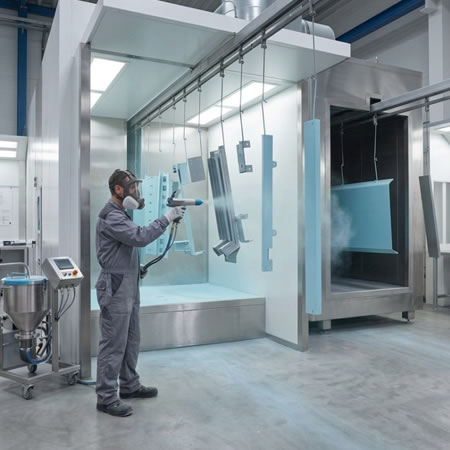 Piezas recubiertas avanzando por un proceso térmico corto con acabado uniforme y resistente en Bogotá, Colombia. Montajes, Ingeniería y Construcción. MIC SAS.