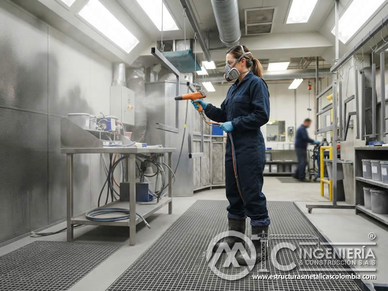 Calzado resistente a productos químicos para pintura en polvo con suela antideslizante, puntera y protección contra derrames en Bogotá, Colombia. Montajes, Ingeniería y Construcción. MIC SAS. Calzado resistente a productos químicos para pintura en polvo con suela antideslizante, puntera y protección contra derrames en Bogotá, Colombia. Montajes, Ingeniería y Construcción. MIC SAS.