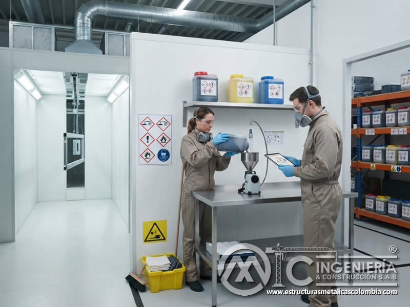 Normativas sobre sustancias peligrosas en requisitos de etiquetado de pintura en polvo electrostática, con clasificación de riesgos, pictogramas, precauciones, compatibilidad, hojas de seguridad, almacenamiento y respuesta ante incidentes en Bogotá, Colombia. Montajes, Ingeniería y Construcción. MIC SAS.