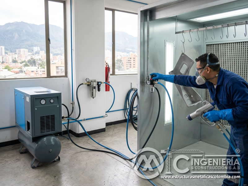Compresor de aire para pintura en polvo con sandblasting en Bogotá, Colombia. Montajes, Ingeniería y Construcción. MIC SAS.