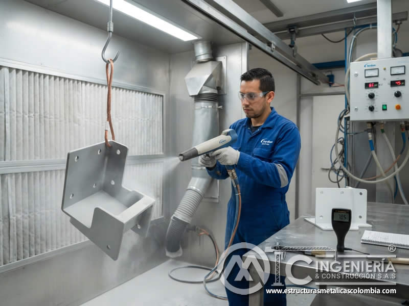Carga electrostática irregular pintura en polvo uniformidad final alta total en Bogotá, Colombia. Montajes, Ingeniería y Construcción. MIC SAS. Carga electrostática irregular pintura en polvo uniformidad final alta total en Bogotá, Colombia. Montajes, Ingeniería y Construcción. MIC SAS.