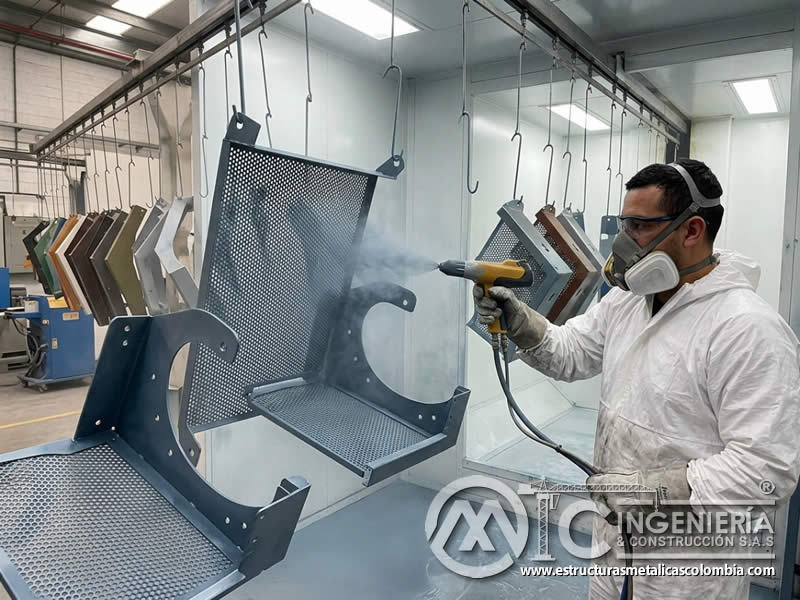Cobertura de bordes y geometrías difíciles con pintura en polvo en Bogotá, Colombia. Montajes, Ingeniería y Construcción. MIC SAS. Cobertura de bordes y geometrías difíciles con pintura en polvo en Bogotá, Colombia. Montajes, Ingeniería y Construcción. MIC SAS.