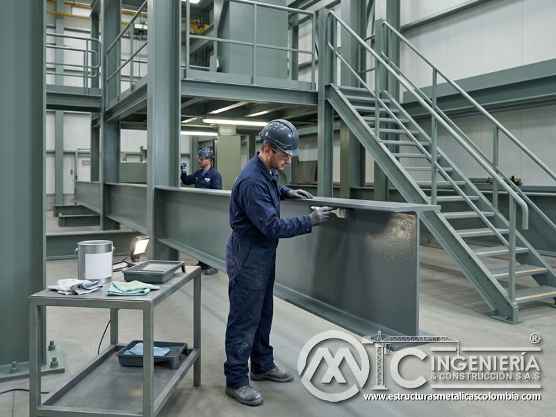 Mantenimiento de resistencia a abrasión en pintura industrial en Bogotá, Colombia. Montajes, Ingeniería y Construcción. MIC SAS.