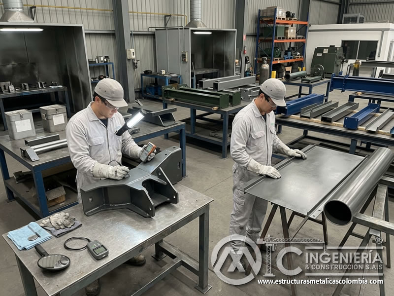 Control de calidad en versatilidad de pintura industrial para metal en Bogotá, Colombia. Montajes, Ingeniería y Construcción. MIC SAS.