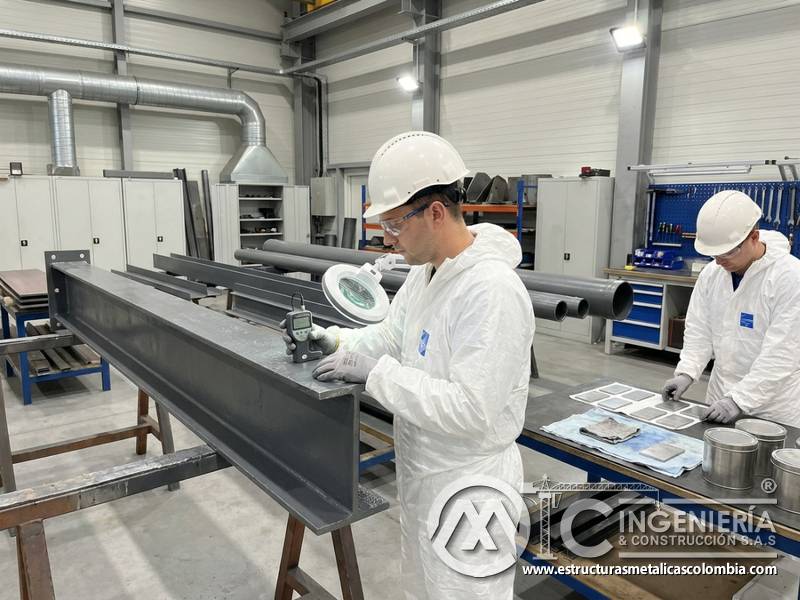 Recubrimiento industrial para alta exposición en Bogotá, Colombia. Montajes, Ingeniería y Construcción. MIC SAS.