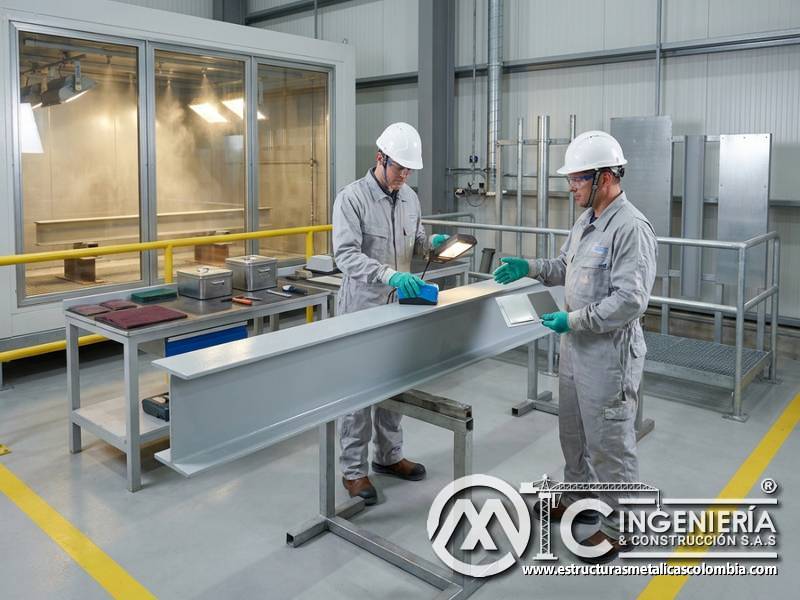 Exposición ambiental que afecta la durabilidad de pintura industrial en Bogotá, Colombia. Montajes, Ingeniería y Construcción. MIC SAS.