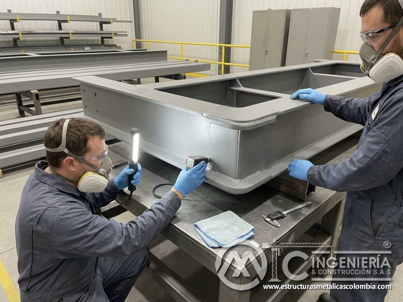 Inspección normativa de bordes en pintura industrial en Bogotá, Colombia. Montajes, Ingeniería y Construcción. MIC SAS.