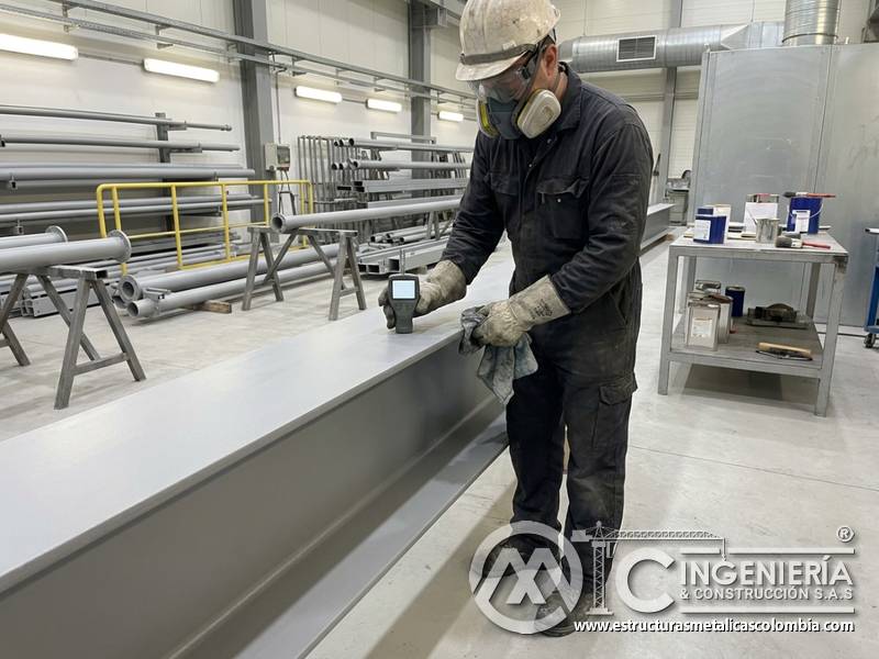 Revisión de espesor anticorrosivo industrial en Bogotá, Colombia. Montajes, Ingeniería y Construcción. MIC SAS.