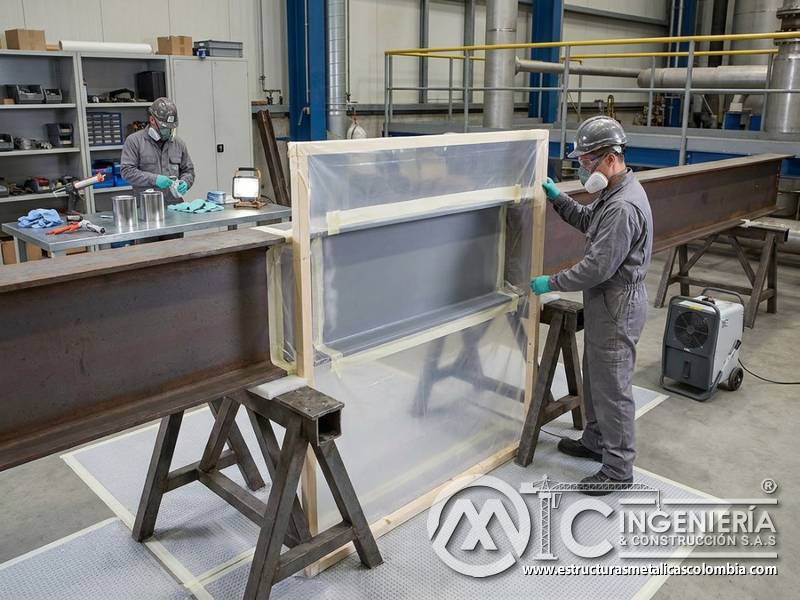 Protección de zona reparada con pintura industrial en Bogotá, Colombia. Montajes, Ingeniería y Construcción. MIC SAS.