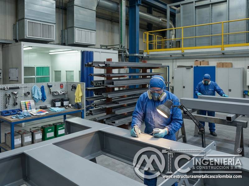 Control de aplicación, inspección de película y manejo seguro de productos en pintura industrial para metal en Bogotá, Colombia. Montajes, Ingeniería y Construcción. MIC SAS.