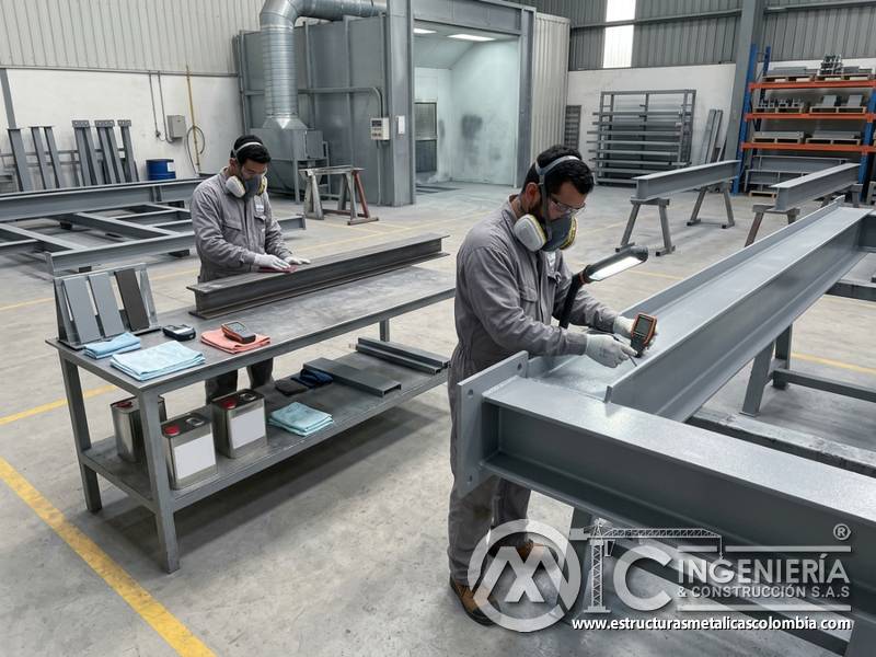 Aplicación ordenada de pintura industrial con parámetros medibles y criterios regionales de desempeño anticorrosivo en Bogotá, Colombia. Montajes, Ingeniería y Construcción. MIC SAS.