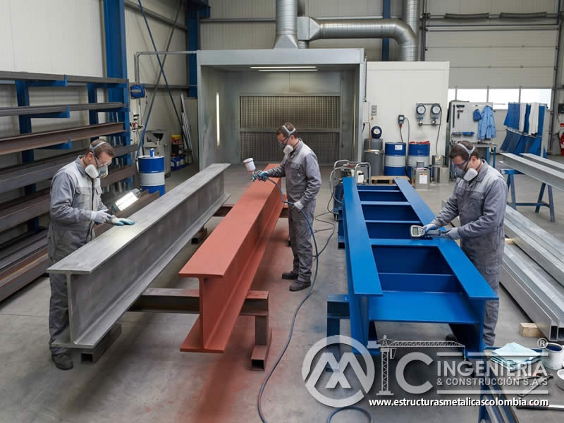Sistemas de pintura industrial para estructuras metálicas con imprimación, capa intermedia y acabado protector durable en Bogotá, Colombia. Montajes, Ingeniería y Construcción. MIC SAS.