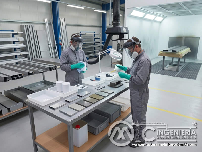 Pinturas industriales de bajo contenido de COV para proyectos metálicos en Bogotá, Colombia. Montajes, Ingeniería y Construcción. MIC SAS.