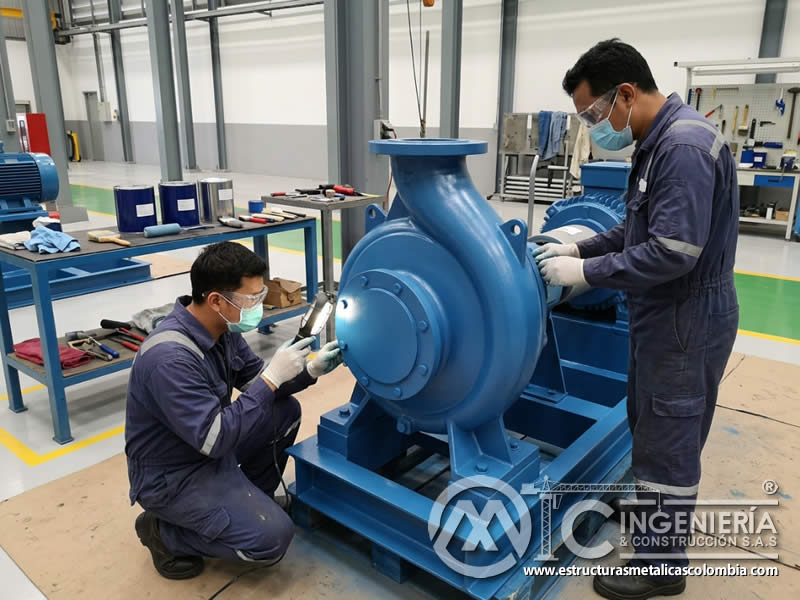 Pintura acrílica para maquinaria y equipos industriales en Bogotá, Colombia. Montajes, Ingeniería y Construcción. MIC SAS.