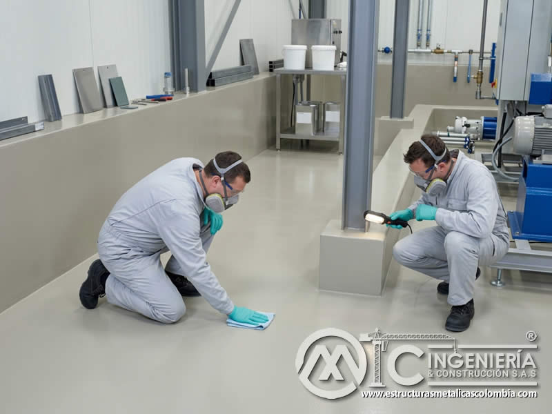 Pintura epóxica para industria alimentaria y farmacéutica en Bogotá, Colombia. Montajes, Ingeniería y Construcción. MIC SAS.