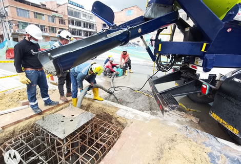 Construcción de Cimientos para Estructuras Metálicas en Bogotá, Colombia. Montajes, Ingeniería y Construcción. MIC SAS.