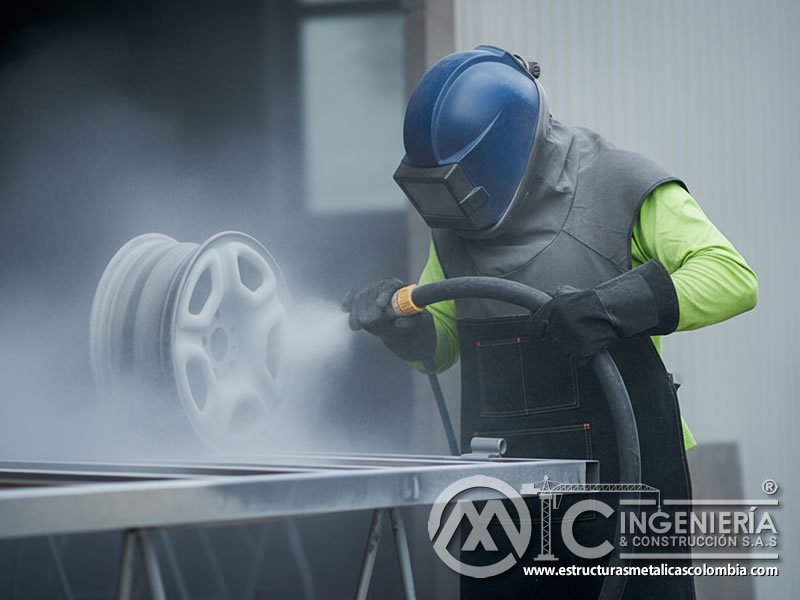 Chorreado Rueda Metalica Superficie Arenada Metal Blanco Pintura En Bogota Colombia en Bogotá, Colombia. Montajes, Ingeniería y Construcción. MIC SAS.