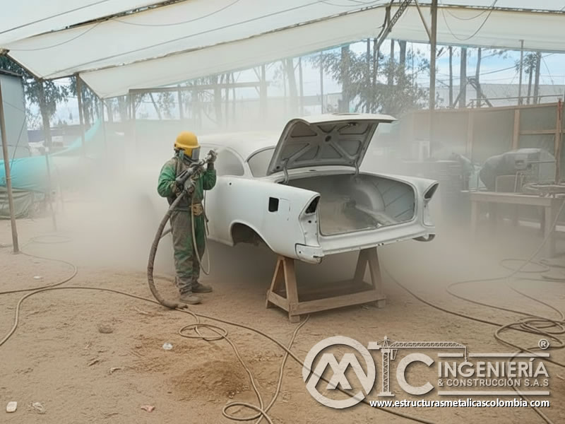 Sandblasting Carroceria Carro Clasico Restauracion En Bogota Colombia en Bogotá, Colombia. Montajes, Ingeniería y Construcción. MIC SAS.