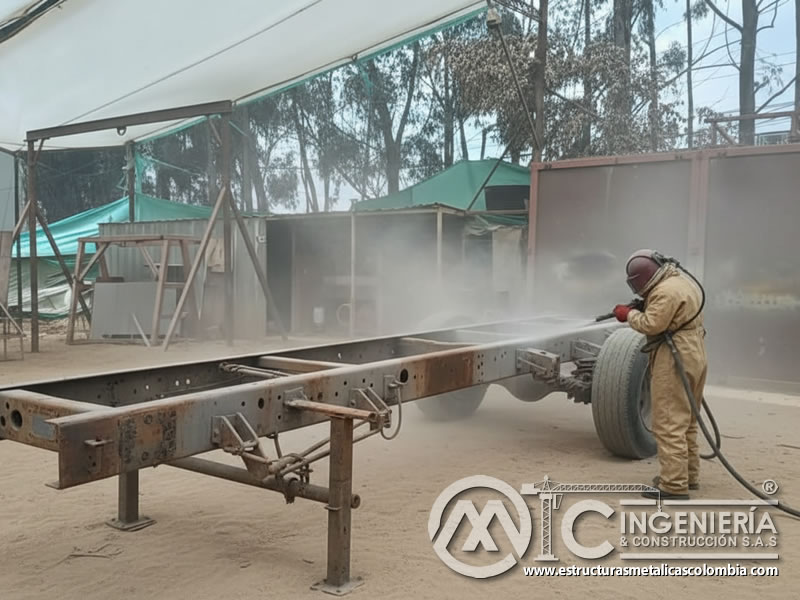 Sandblasting Chasis Camion Bus Tratamiento Anticorrosivo En Bogota Colombia en Bogotá, Colombia. Montajes, Ingeniería y Construcción. MIC SAS.