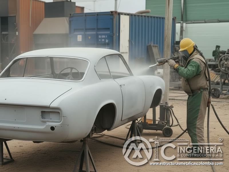 Sandblasting Latoneria Carro Clasico Decapado En Bogota Colombia en Bogotá, Colombia. Montajes, Ingeniería y Construcción. MIC SAS.