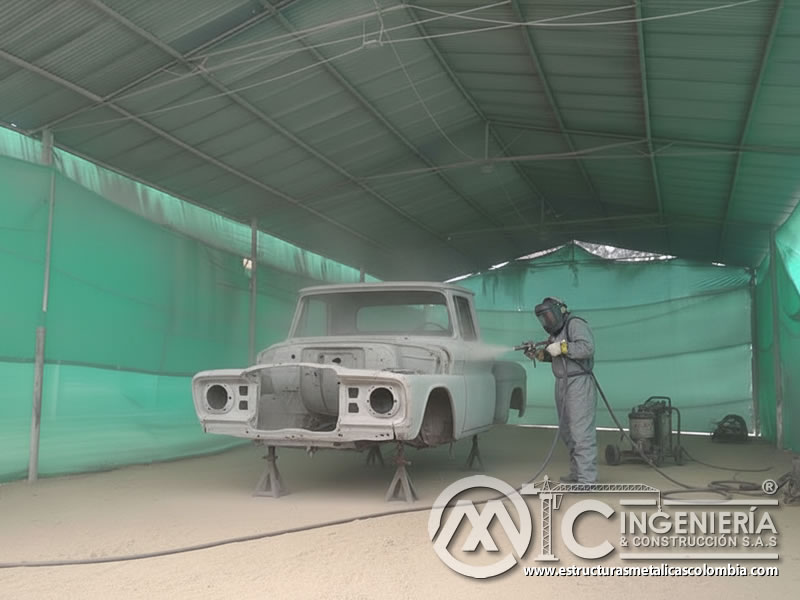 Arenado Camioneta Pickup Clasica Americana Carroceria En Bogota Colombia en Bogotá, Colombia. Montajes, Ingeniería y Construcción. MIC SAS.