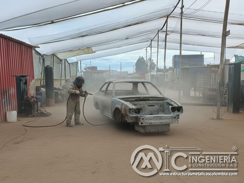 Arenado Carroceria Sedan Japones Clasico Preparacion En Bogota Colombia en Bogotá, Colombia. Montajes, Ingeniería y Construcción. MIC SAS.