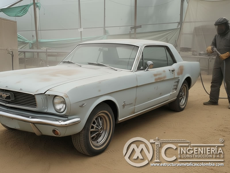 Chorro De Arena Ford Mustang Clasico Remocion Pintura En Bogota Colombia en Bogotá, Colombia. Montajes, Ingeniería y Construcción. MIC SAS.