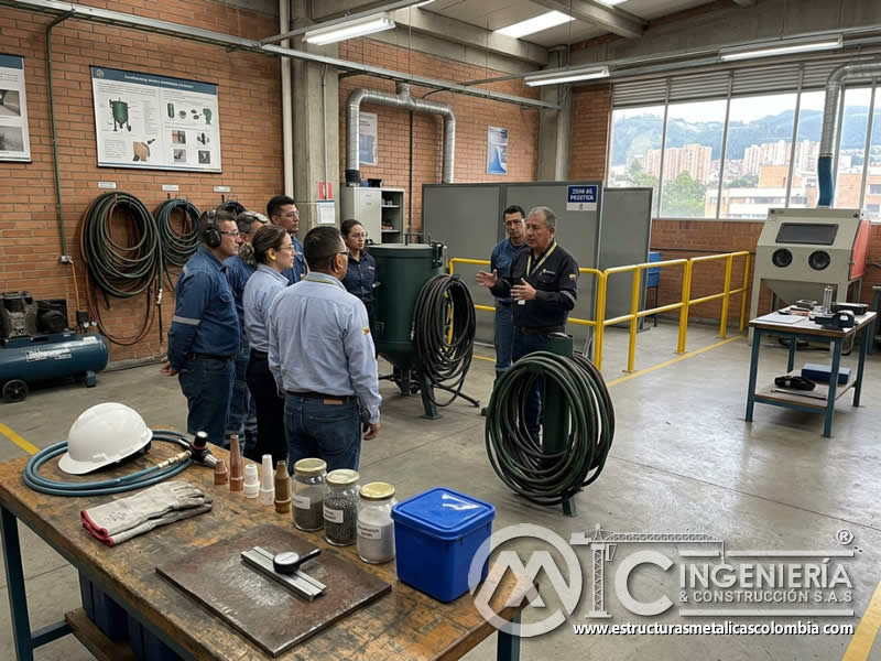 Programa integral de capacitación en sandblasting en Bogotá, Colombia. Montajes, Ingeniería y Construcción. MIC SAS.