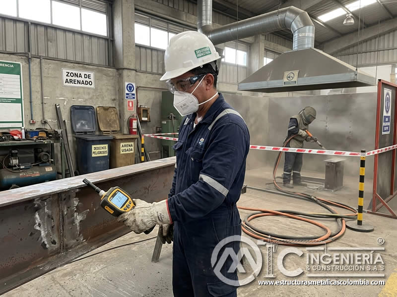 Detector VOC en chorro abrasivo para control del aire en Bogotá, Colombia. Montajes, Ingeniería y Construcción. MIC SAS.