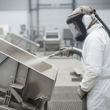 Tratamiento de superficies en contacto con procesos alimentarios para mayor higiene y seguridad en Bogotá, Colombia. Montajes, Ingeniería y Construcción. MIC SAS.
