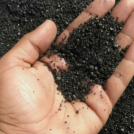 Abrasivo industrial de escoria de cobre para limpieza pesada, rugosidad marcada y perfil de anclaje en Bogotá, Colombia. Montajes, Ingeniería y Construcción. MIC SAS.