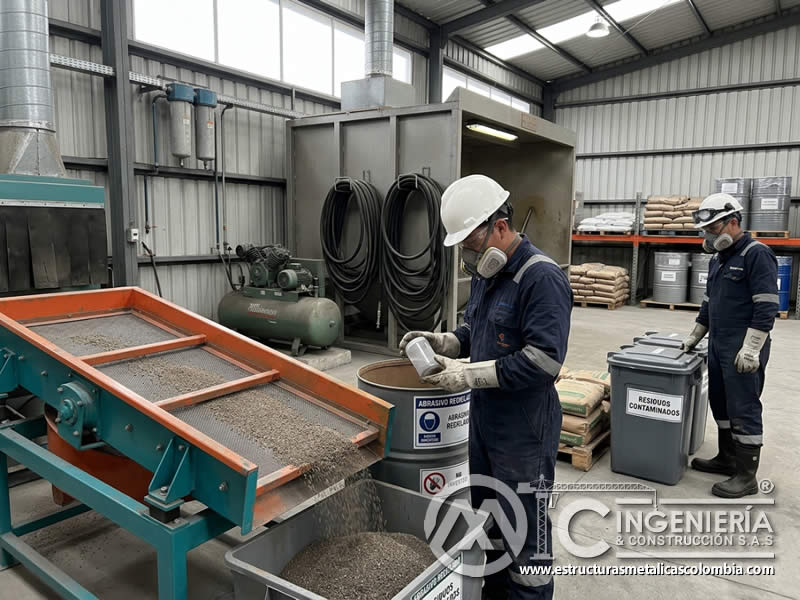 Reciclaje de abrasivos en sandblasting mediante separación, limpieza y reutilización en Bogotá, Colombia. Montajes, Ingeniería y Construcción. MIC SAS.