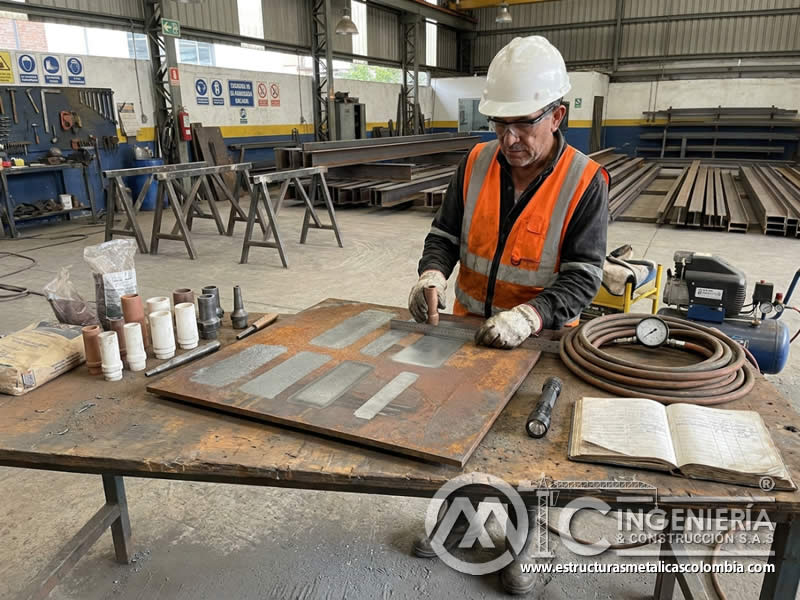 Tamaño de boquilla y patrón de abrasión en sandblasting en Bogotá, Colombia. Montajes, Ingeniería y Construcción. MIC SAS.