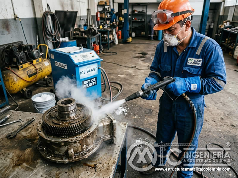 Remoción de grasa con hielo seco y chorro abrasivo en Bogotá, Colombia. Montajes, Ingeniería y Construcción. MIC SAS. Remoción de grasa con hielo seco y chorro abrasivo en Bogotá, Colombia. Montajes, Ingeniería y Construcción. MIC SAS.